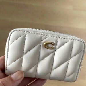 Coach Small Zip Card Case with Quilting